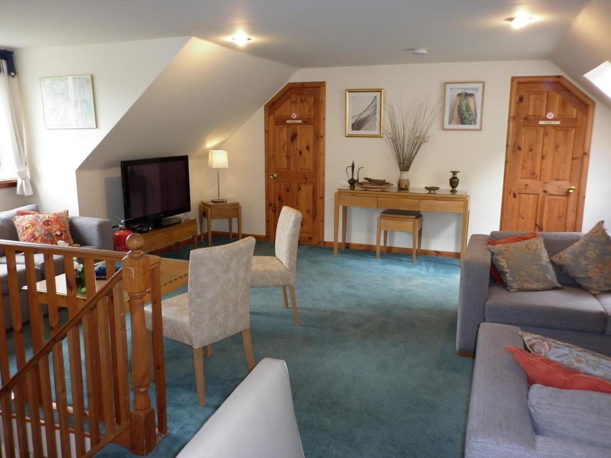 Ardlochay Lodge Crianlarich Exteriör bild